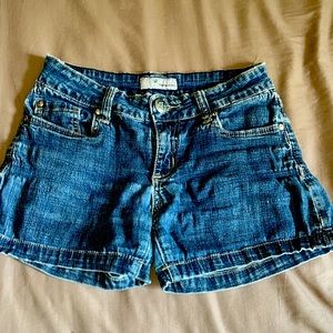 Cute casual comfortable Jean shorts